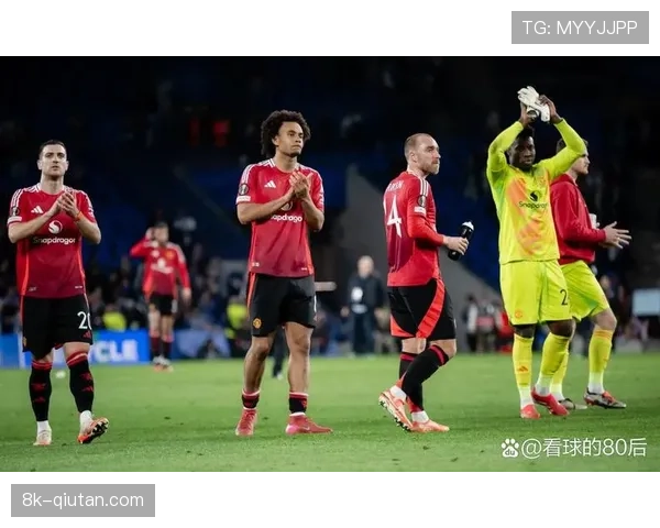 欧联杯赛后，法兰克福全队恢复训练，全力备战周末联赛